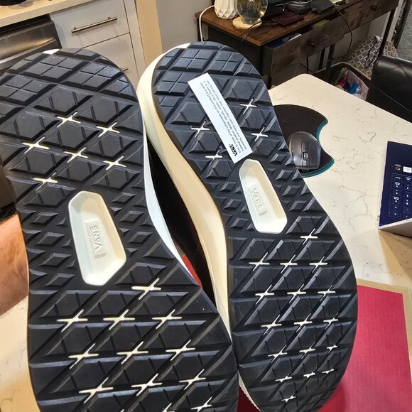 Vans MTE Ultrarange EXO 2.0 SE Black Brown Mens Size 10 VN000D61BF0 Hiking NEW - Picture 8 of 9